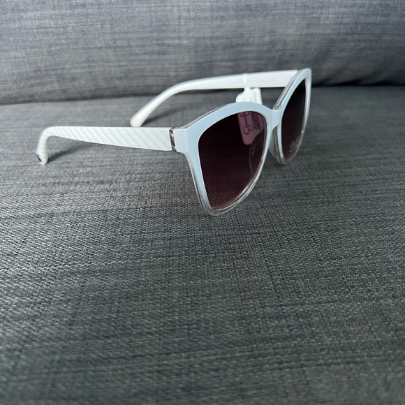 NWT JESSICA SIMPSON SUNGLASSES EYEWEAR ACCESSORY main image 7